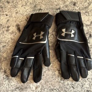 Under Armour Black Batting Gloves